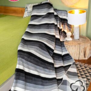 Koc bawełniany akrylowy 150x200 1236/2 paseczki ekri szary czarny narzuta pled