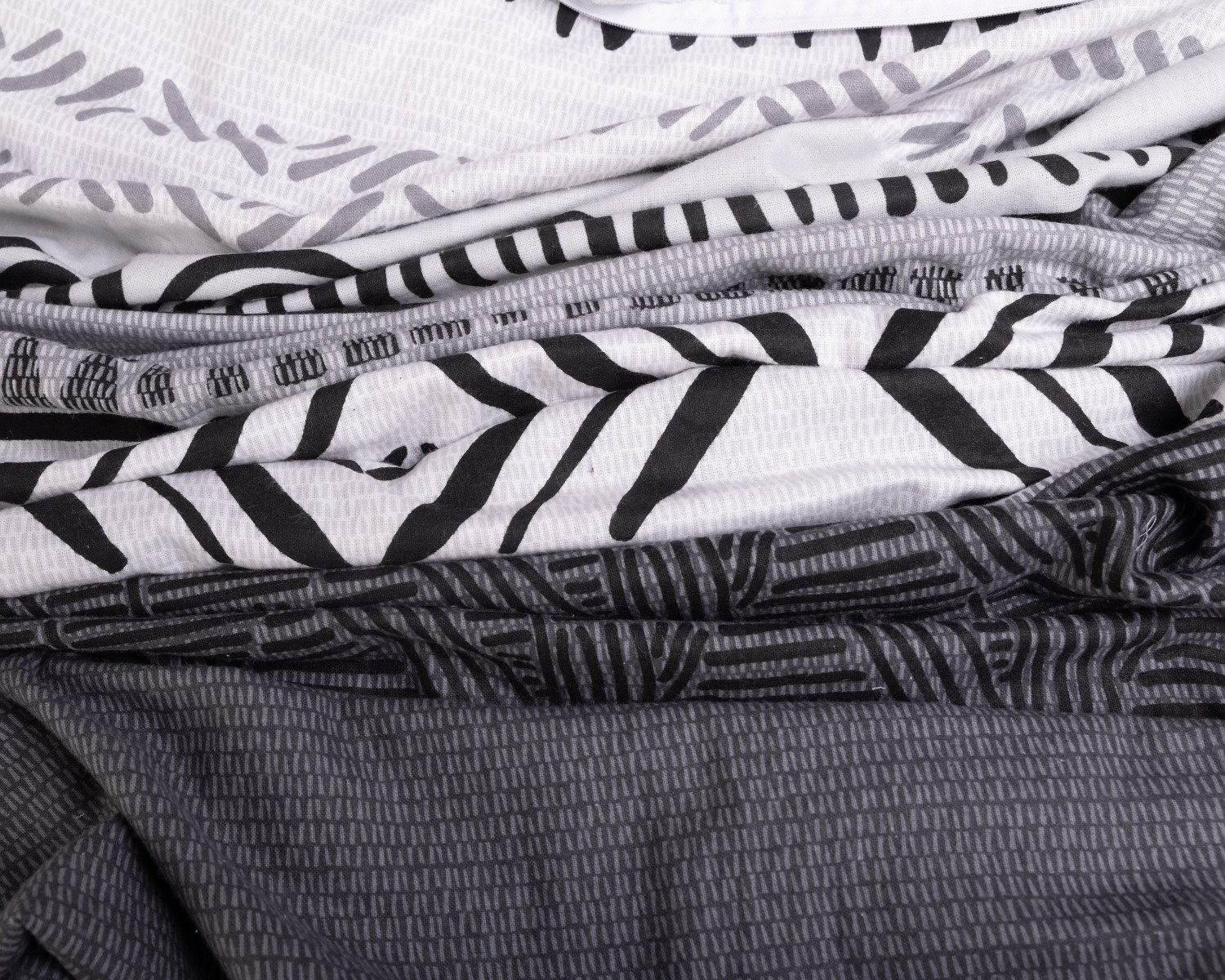 Pościel flanelowa 160x200 F-91 szara grafitowa ornamenty paski Matex - obrazek 5