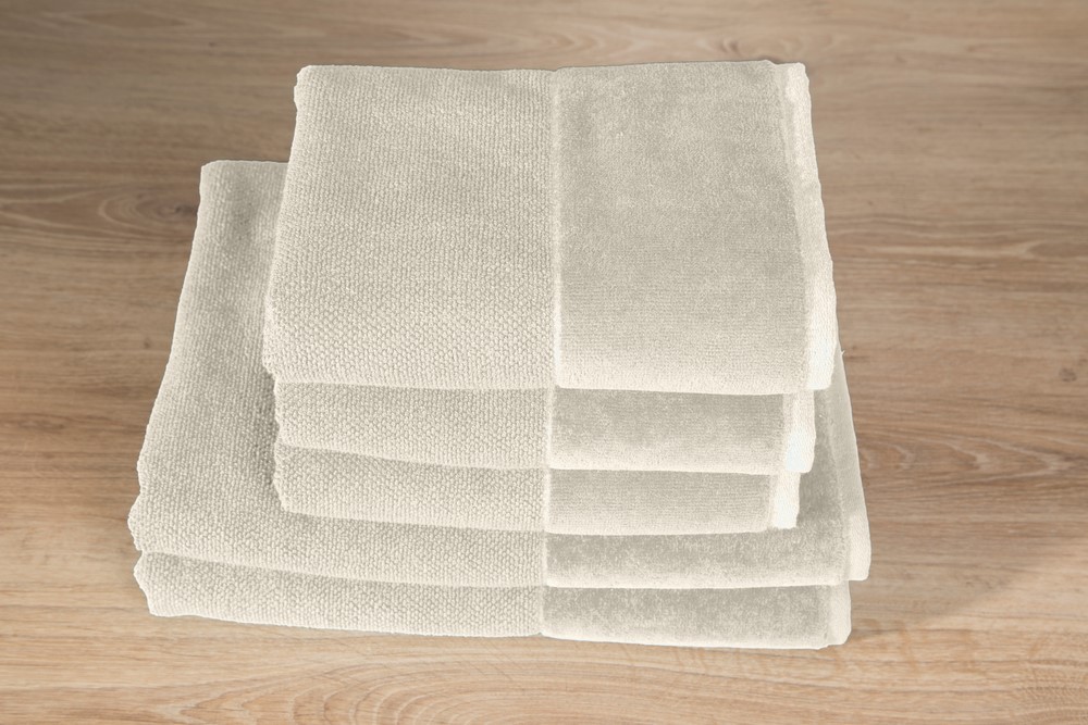 Ręcznik Lucy 30x50 beżowy 500g/m2 frotte Eurofirany - obrazek 3